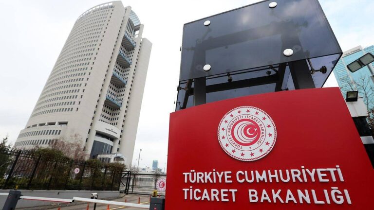 ticaret-bakanligi-2024te-4-milyar-liradan-fazla-ceza-kesti-2ZAZNuOE.jpg