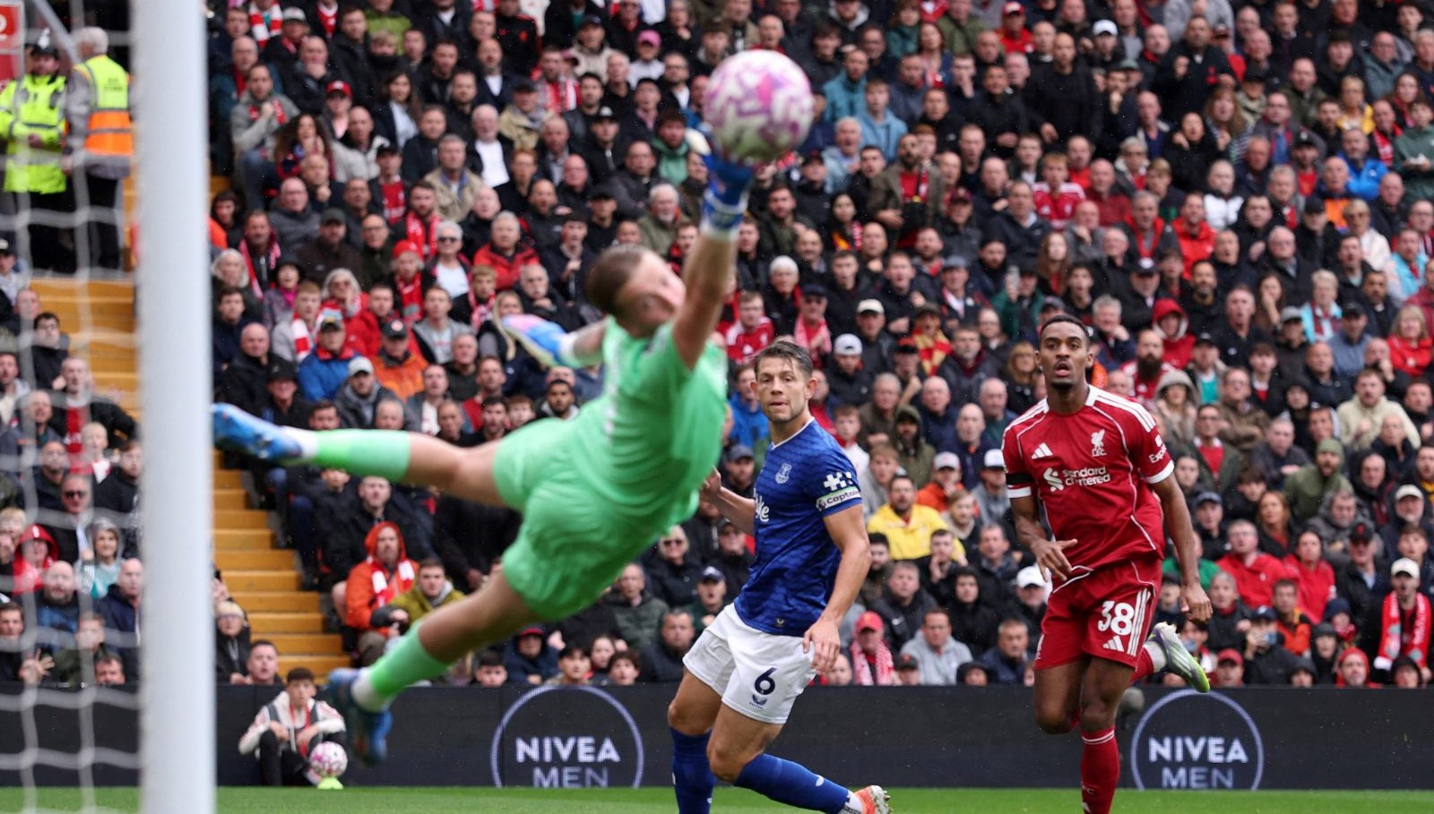 galatasarayin rakibi liverpool merseyside derbisinde kazandi 5 yil sonra 5te 5 ybOeB9cN