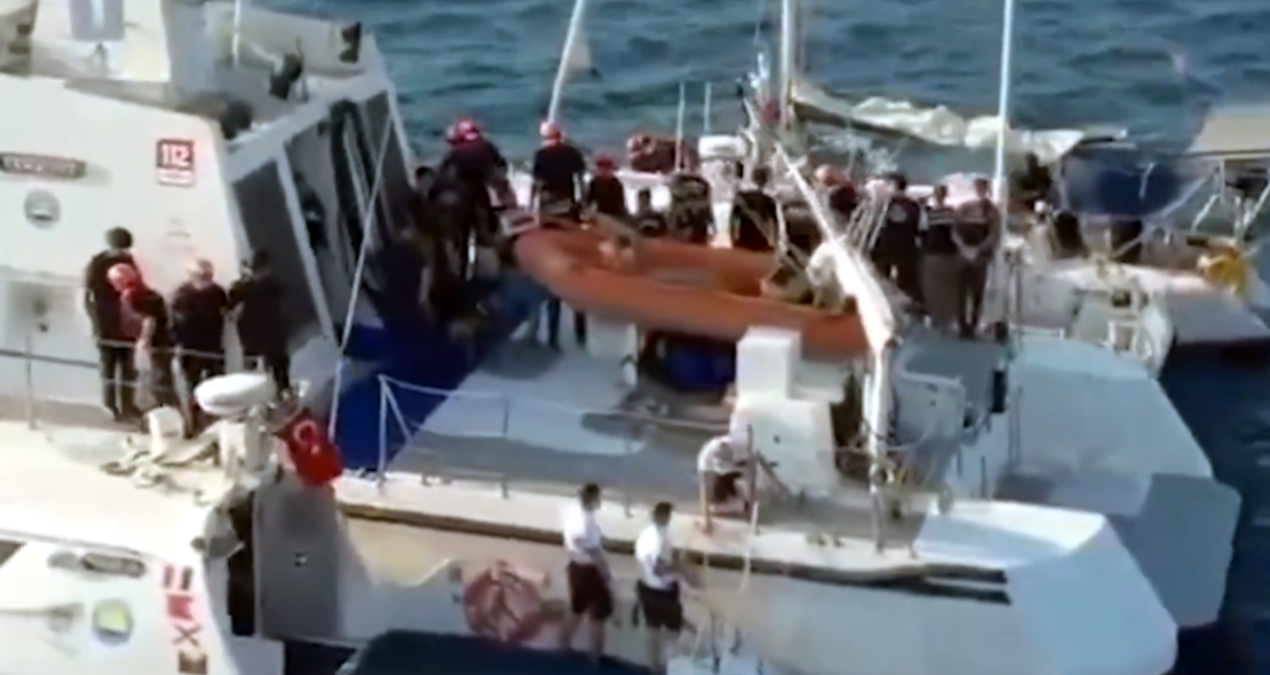 mugla aciklarinda yelkenli tekneye nefes kesen operasyon AdMcEyO6