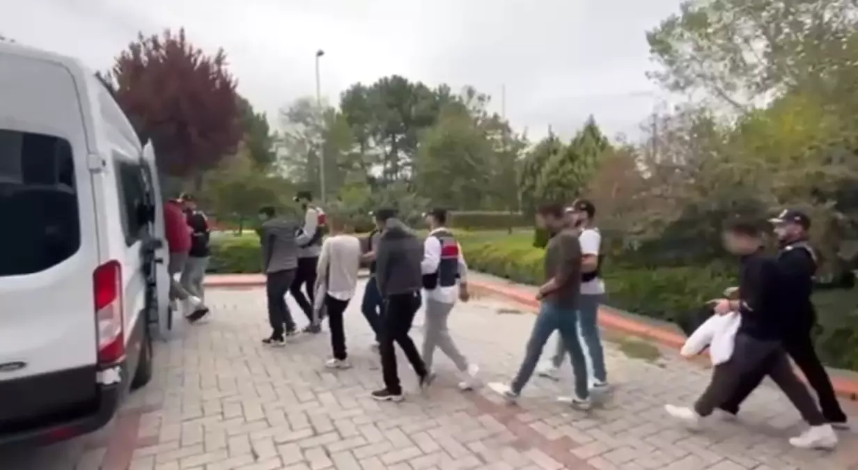 siber suc orgutune mit operasyonu 12 supheli yakalandi 9Ay7p2TL